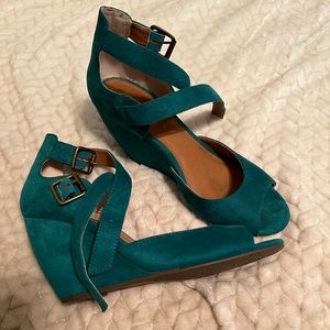 *BC Footwear* Vegan Suede Aqua wedges size 9